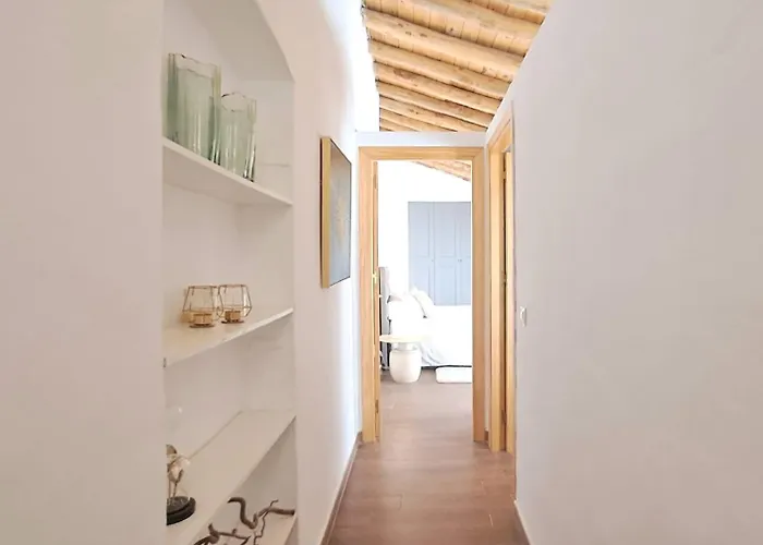 بيت للعطل Noctua Old Town 025